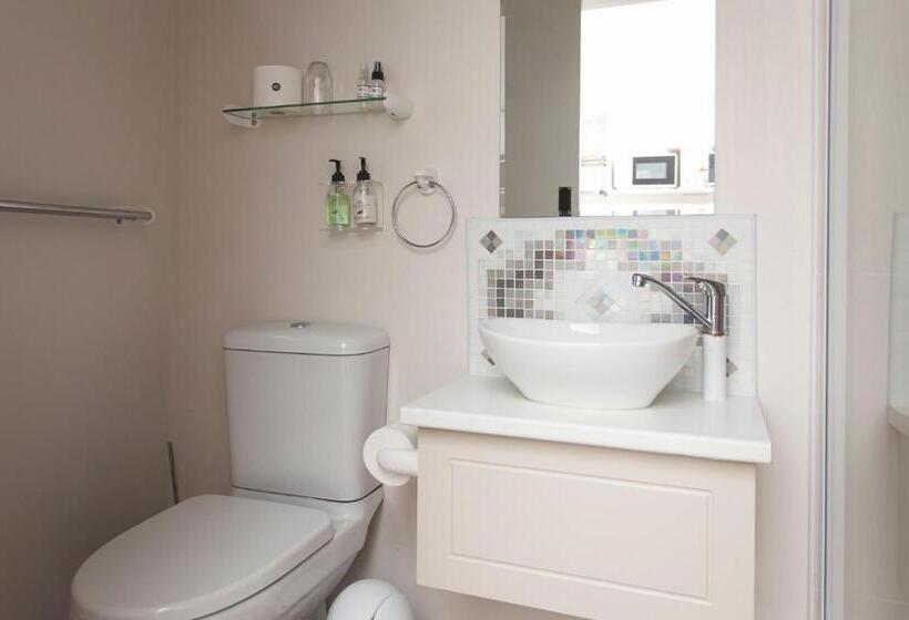 جناح, Raptor Rise