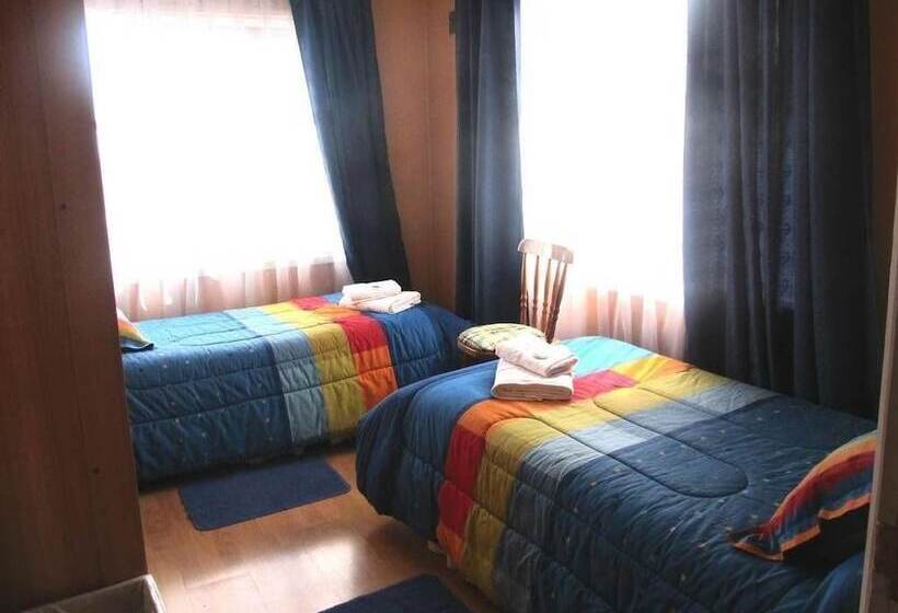 חדר סטנדרט חדר אמבטיה משותף, Hostal Arkya   Adults Only