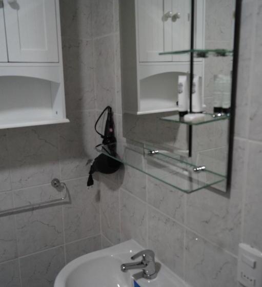 اتاق استاندارد, Hostal Eifelhaus