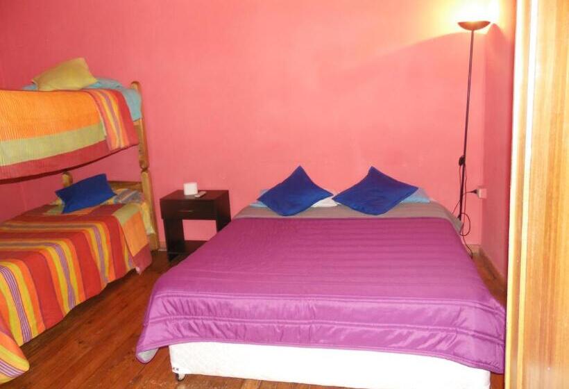 اتاق خانوادگی با سرویس بهداشتی مشترک, Hostal Tricontinental