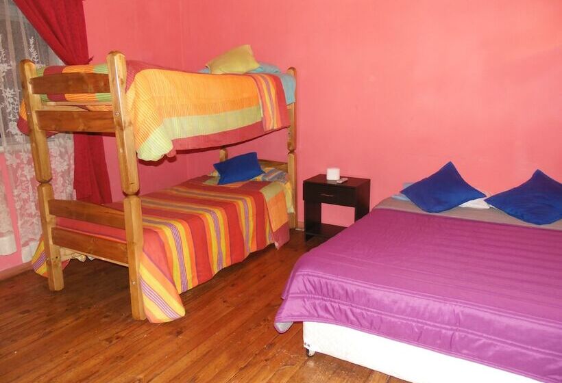 اتاق خانوادگی با سرویس بهداشتی مشترک, Hostal Tricontinental