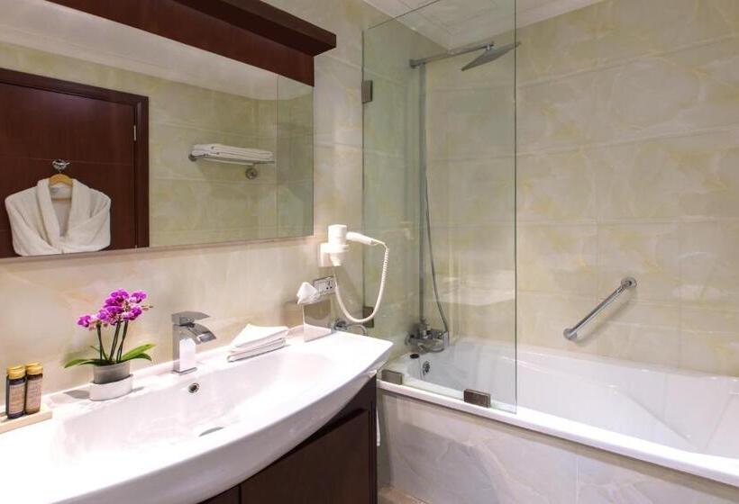 اتاق لوکس, Burj On Bay