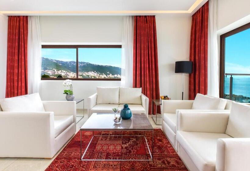 سوییت جونیور, Burj On Bay