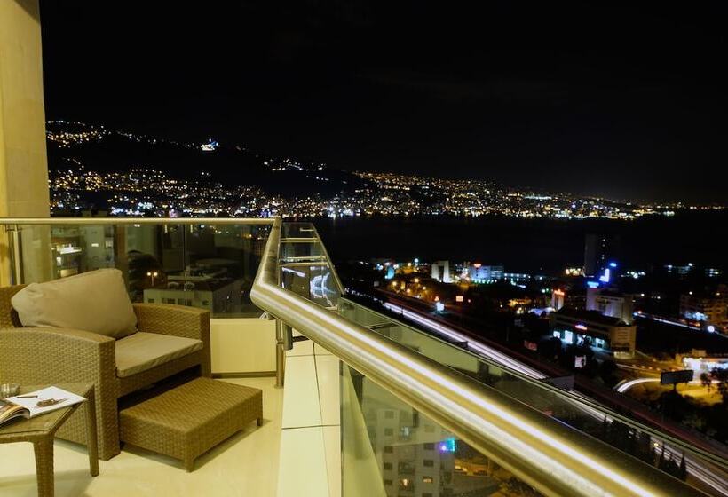 سوییت جونیور, Burj On Bay