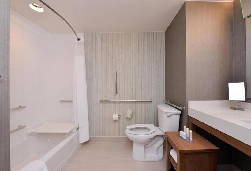 Номер Стандарт Адаптированный для Инвалидов, Courtyard By Marriott Toledo North