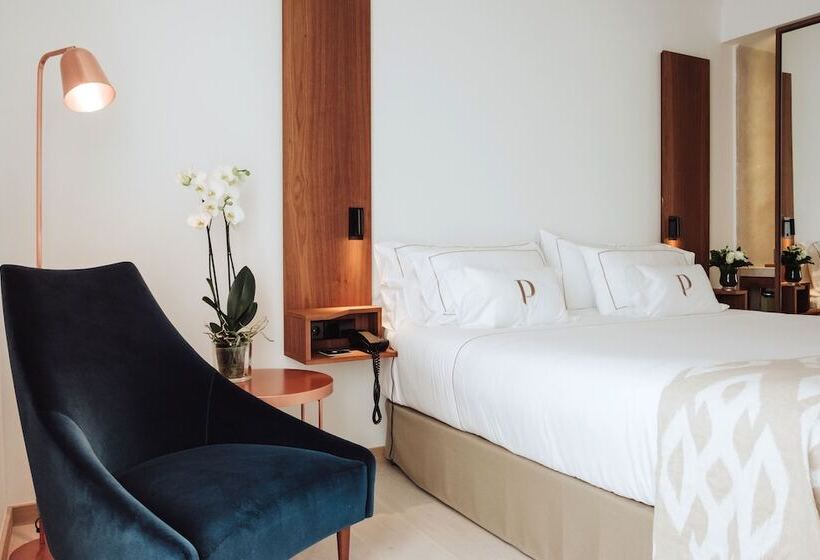 Номер Deluxe Вид на Море Боковой, Es Princep   The Leading Hotels Of The World