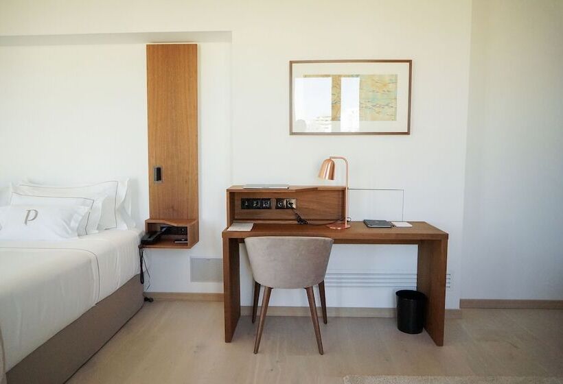 Полулюкс, Es Princep   The Leading Hotels Of The World