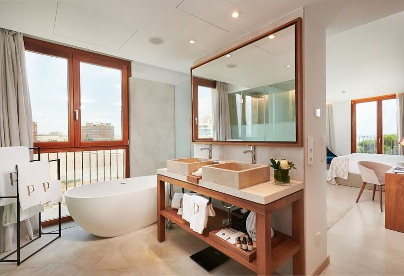 Полулюкс, Es Princep The Leading Hotels Of The World