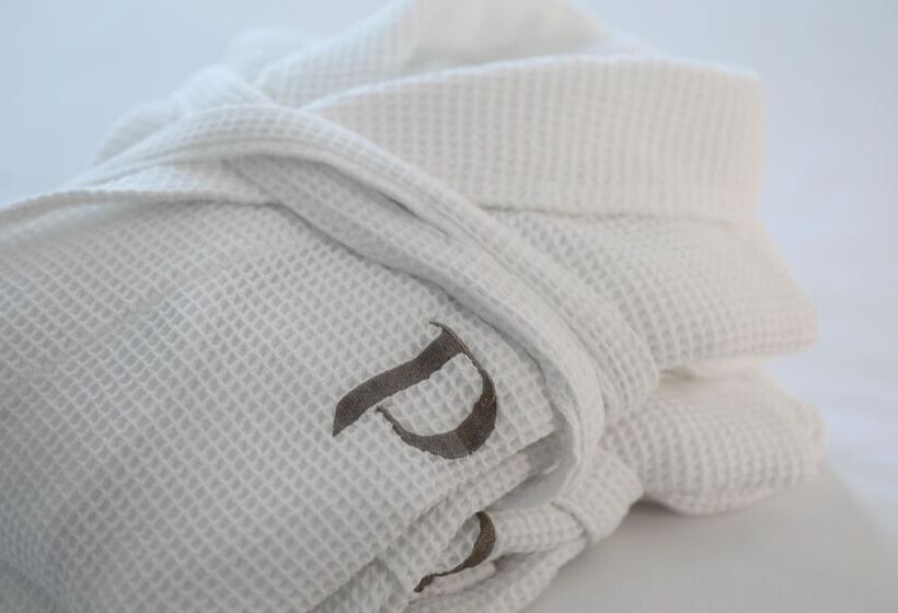 Полулюкс, Es Princep The Leading Hotels Of The World