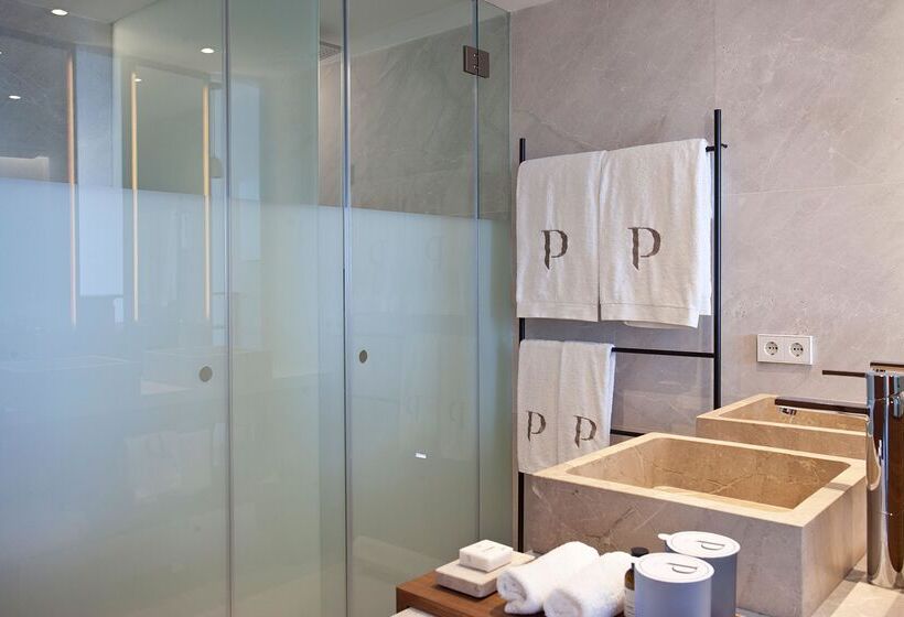 Номер Deluxe Вид на Море Боковой, Es Princep The Leading Hotels Of The World