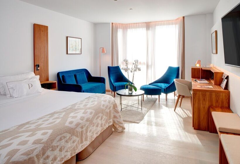 Номер Deluxe Вид на Море Боковой, Es Princep The Leading Hotels Of The World