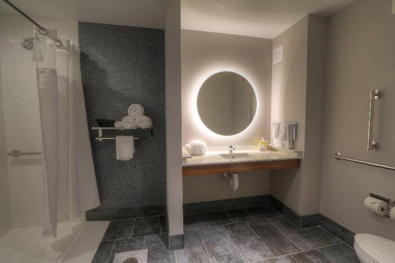 キングサイズベッドのスタンダードルーム, Fairfield Inn & Suites By Marriott Gatlinburg Downtown