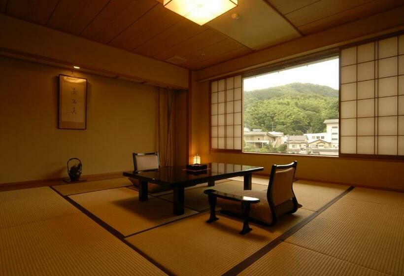 غرفة قياسية, Marukyu Ryokan