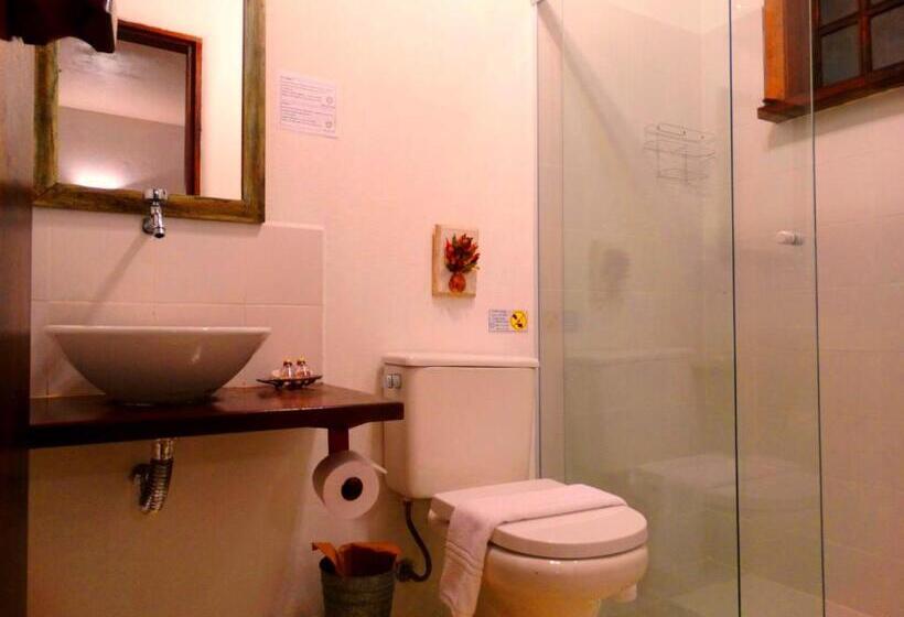 高级工作室, Recanto Das Andorinhas Studios