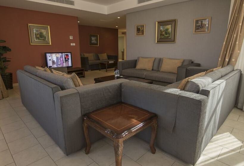 Апартаменты 3 Спальни, Sadeem Al Fajr Hotel Suites