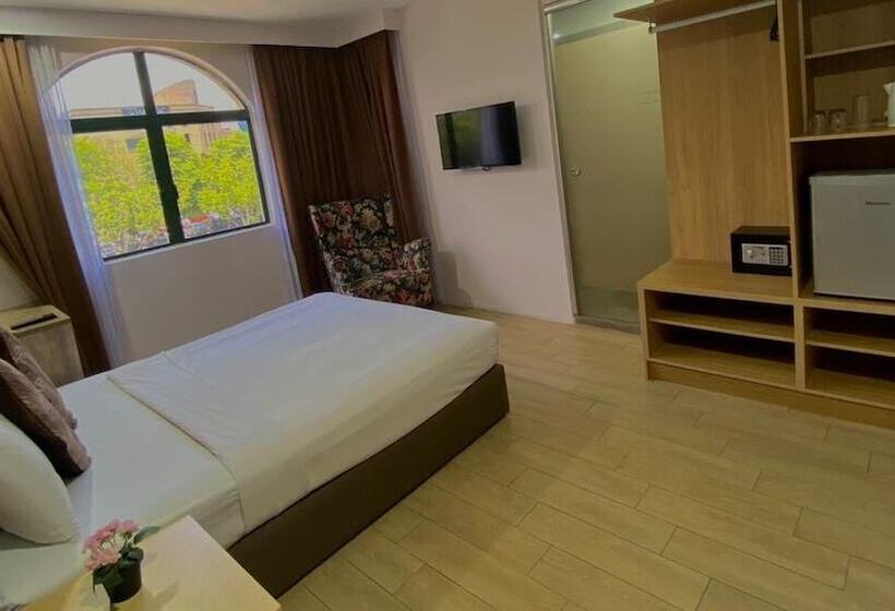 Номер Премиум, Sh Hotel Kota Damansara
