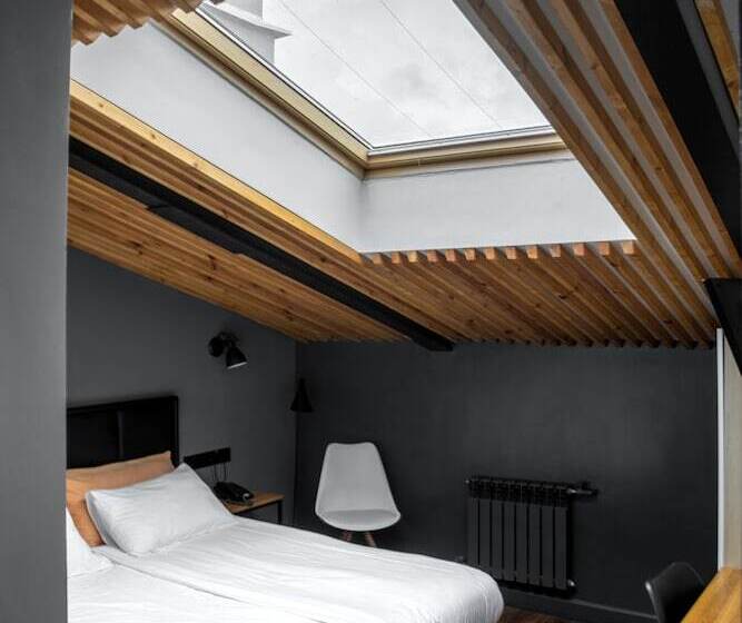 Студия Стандарт, The Faces Petrogradskaya