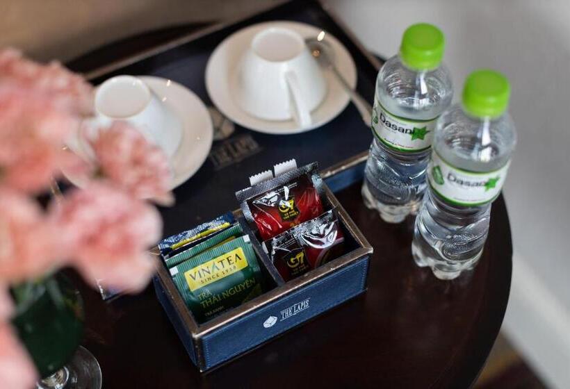 اتاق استاندارد تودرتو, The Lapis