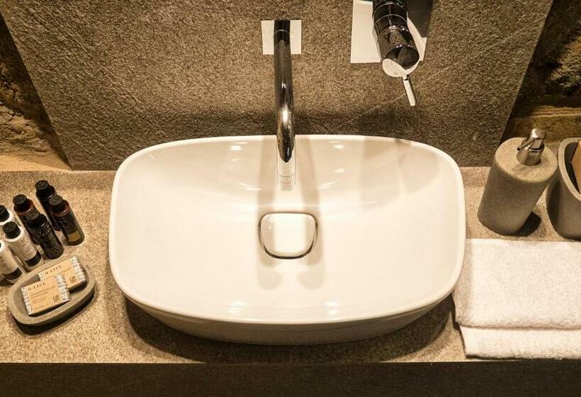 غرفة ديلوكس مزودة بشرفة, Trinity Boutique