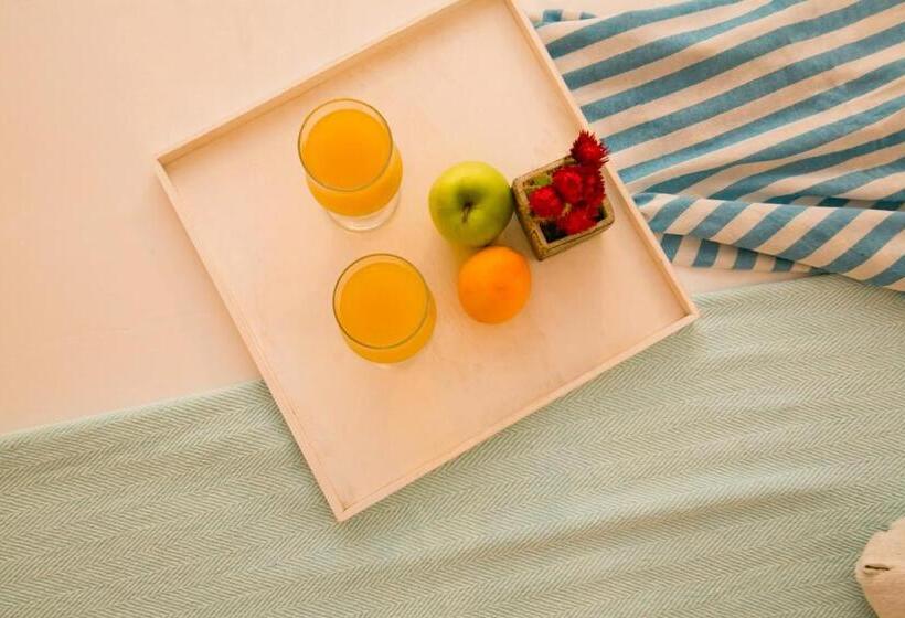 Студия Стандарт Вид на Море, Kalypso Studios