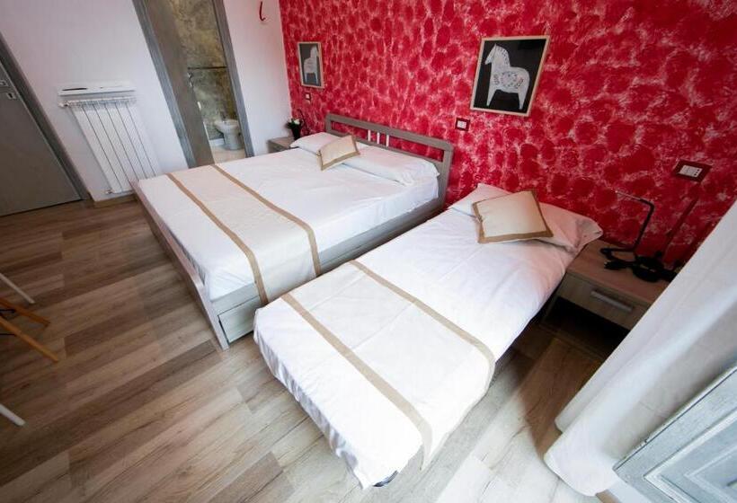 חדר סטנדרט, La Vite Vaticana