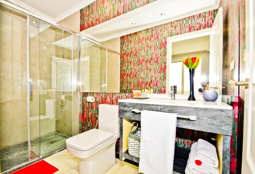 آپارتمان لوکس 1 خوابه, The Zentral Arenal Suites