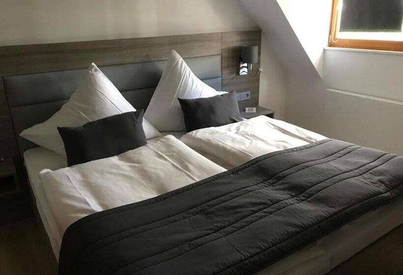 带大床的高级房间, Adler Ittendorf   Hotel Garni   24h Self Checkin