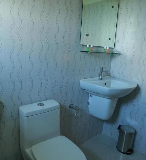 דירת שלושה חדרים, Chillax Vagamon