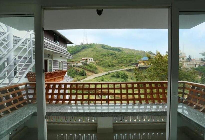 דירת שלושה חדרים, Chillax Vagamon