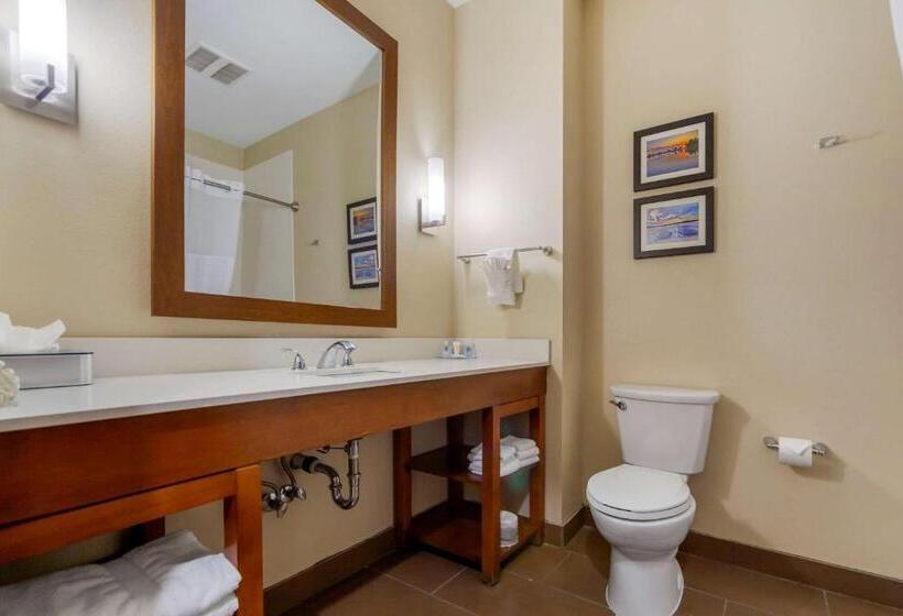 스위트, Comfort Suites