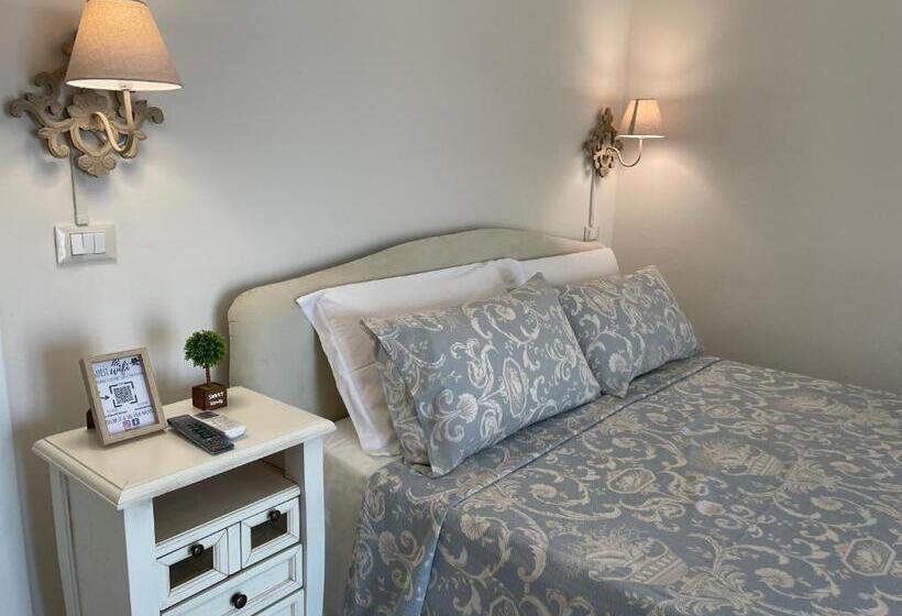 اتاق سه نفره سوپریور با چشم‌انداز دریا, Don Giacchì Country House