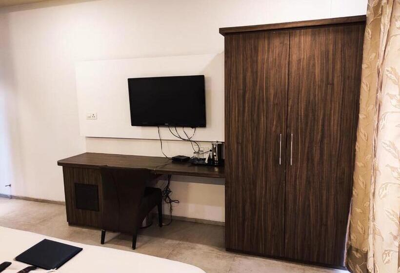 חדר דלוקס, Manasi Inn