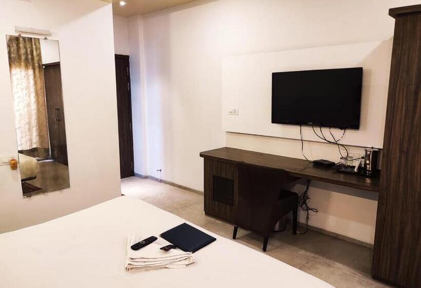 Номер Deluxe, Manasi Inn