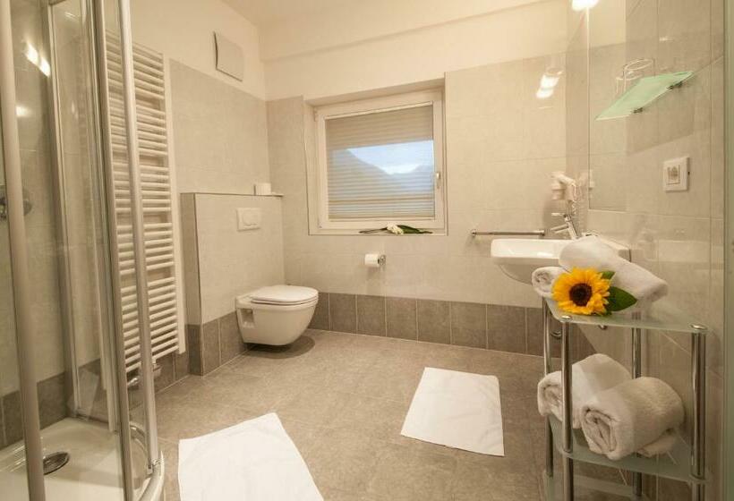 带阳台的高级房间, Panorama