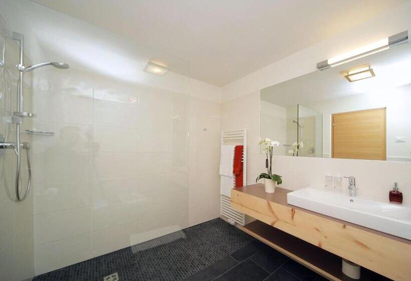 Comfort room with balcony, Vitalhotel Rainer