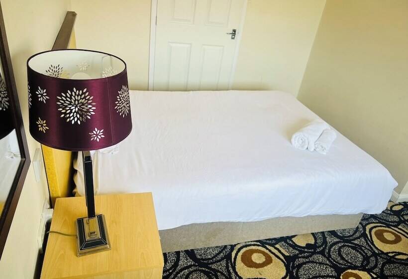 اتاق استاندارد, The Premier