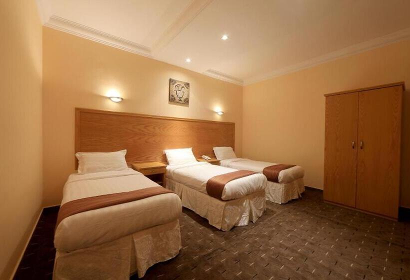 Family Suite, Snood Al Azizya