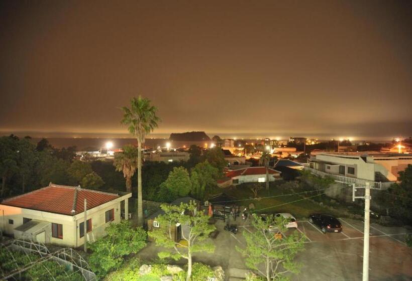 غرفة قياسية مطلّة علي البحر مزوَّدة بشُرفة, Galeum Guesthouse