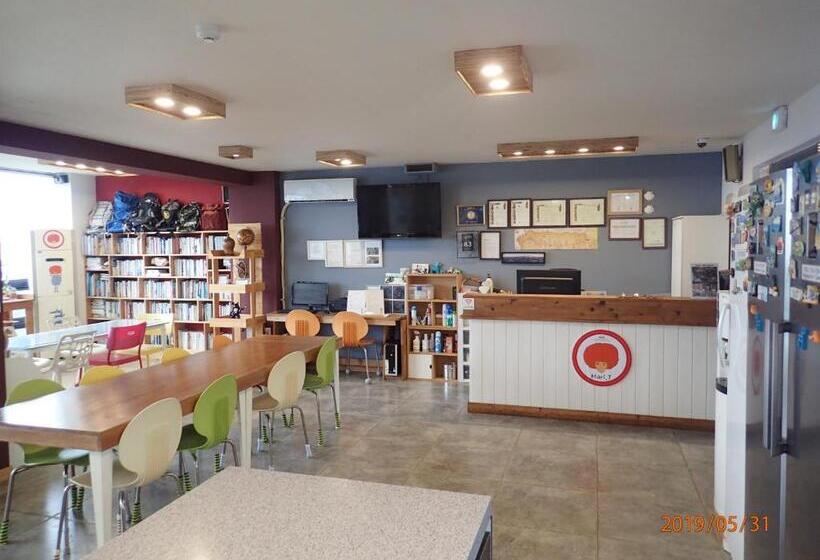 غرفة قياسية مزودة بشرفة مطلة على الحديقة, Galeum Guesthouse