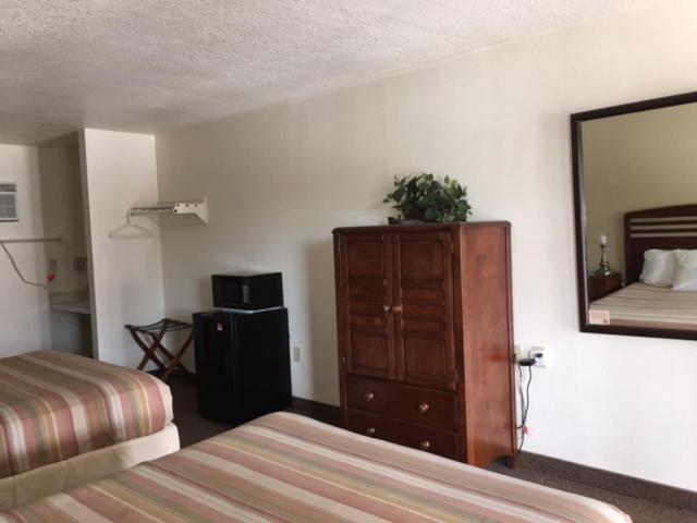 غرفة قياسية, Dinner Bell Motel