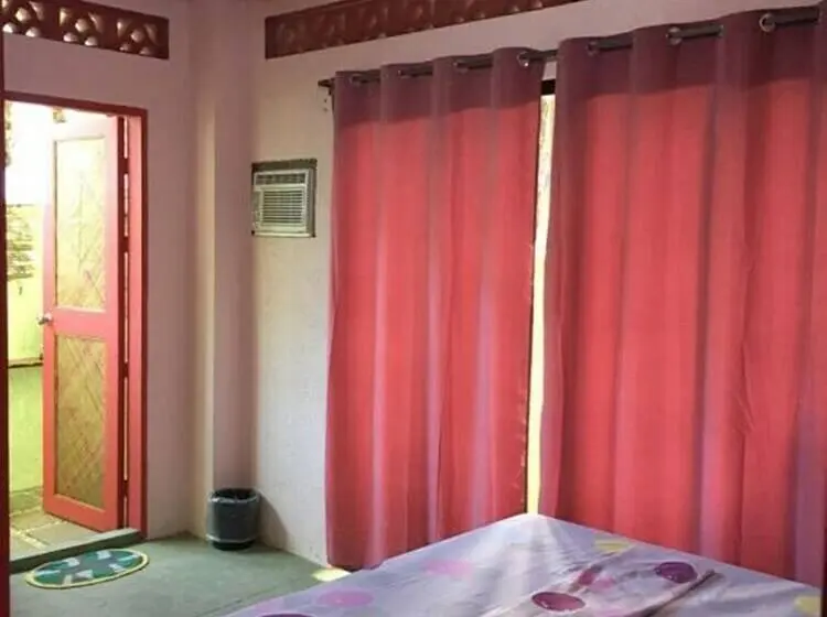 Quarto Familiar Deluxe, Elternative Hostel