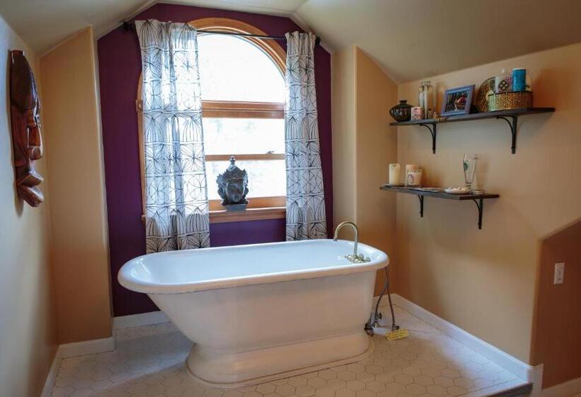 디럭스 패밀리 룸, Fernweh Inn & Hostel