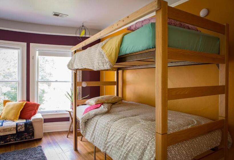 패밀리 룸, Fernweh Inn & Hostel