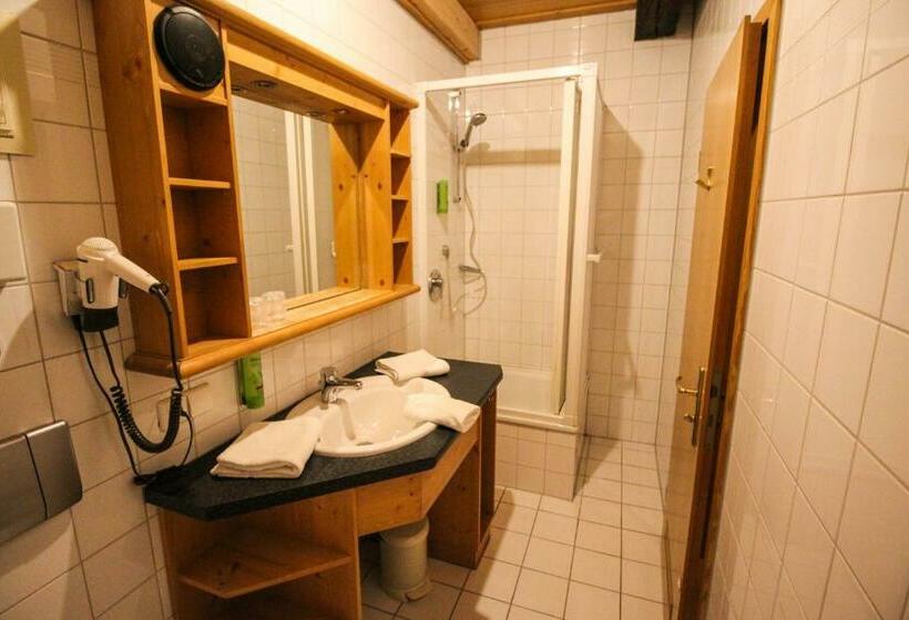 Quarto Estandar, Heizmannshof Hotel & Restaurant