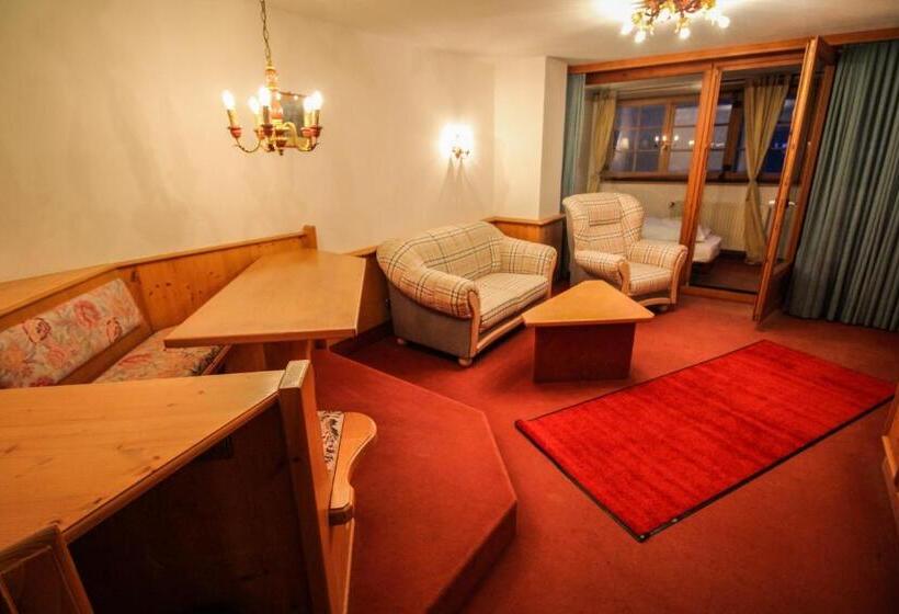 Quarto Quádruplo Clássico, Heizmannshof Hotel & Restaurant