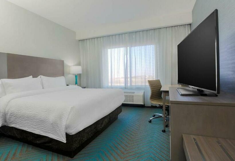 חדר סטנדרט עם מיטת קינג, Fairfield Inn & Suites By Marriott Wichita Falls Northwest