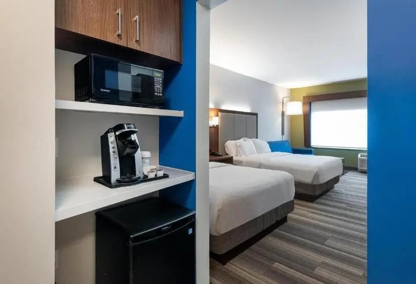 身障者適用スイートルーム, Holiday Inn Express Queensbury Lake George Area, An Ihg