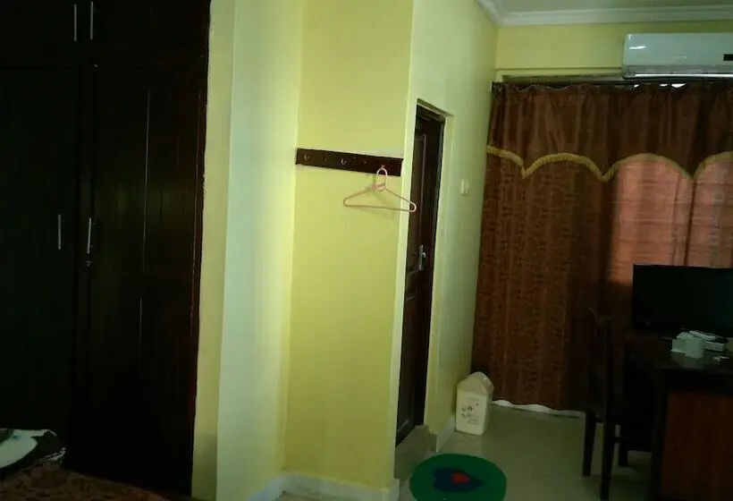 اتاق استاندارد, Kibodya Hotel Nkrumah