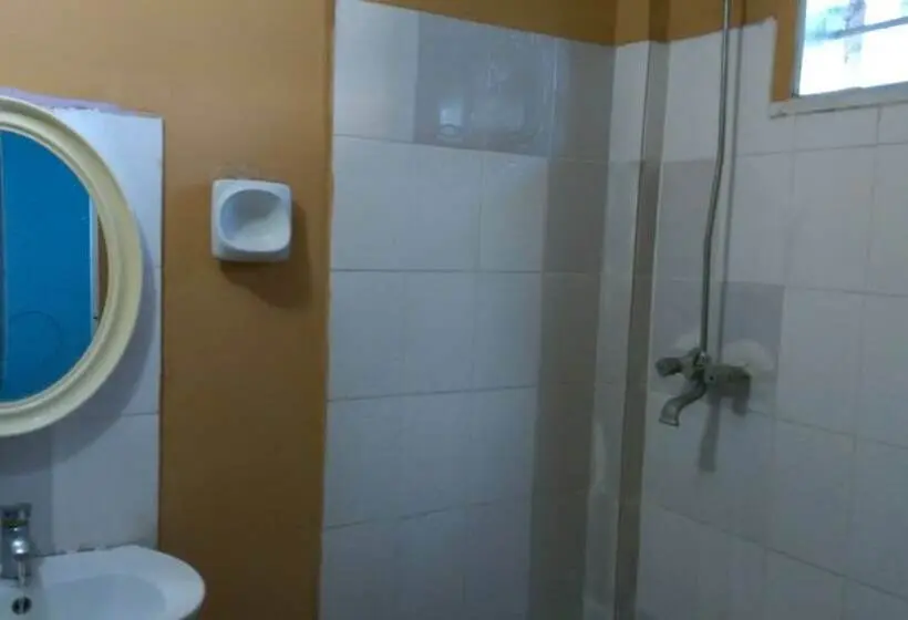 اتاق استاندارد, Kibodya Hotel Nkrumah