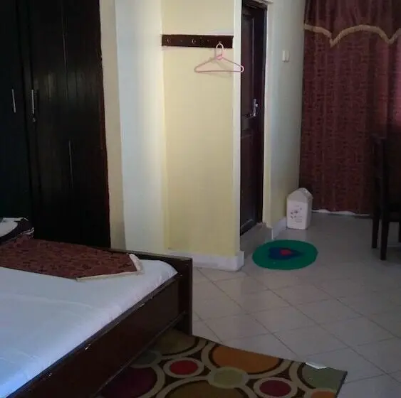 اتاق اکونومی, Kibodya Hotel Nkrumah